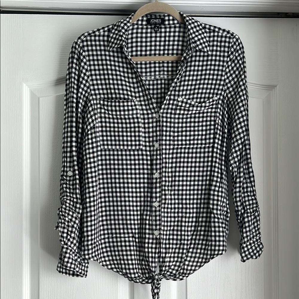Jones New York Monochrome Checkered Button Down Shirt